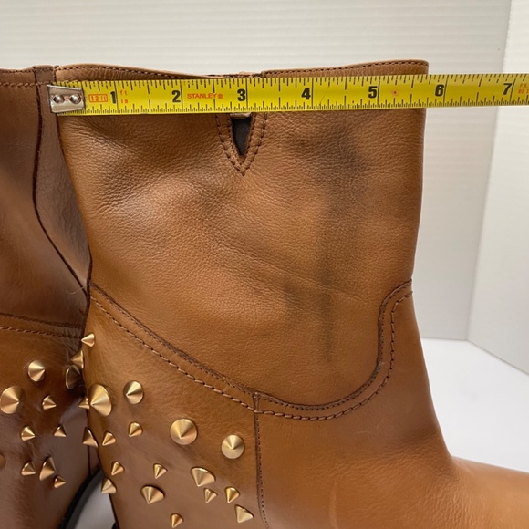 ***NIB***WEDGE BOOTIES WITH GOLD RIVETS (SZ40) - Picture 13 of 15